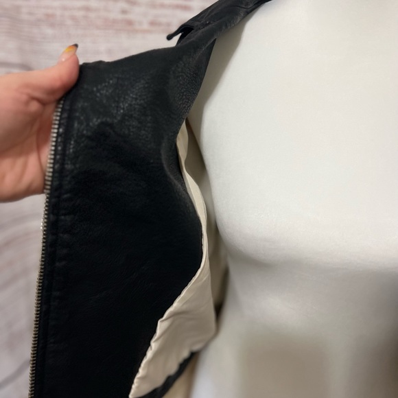 Pistola Anita Faux Shearling moto jacket medium black white - Picture 8 of 12